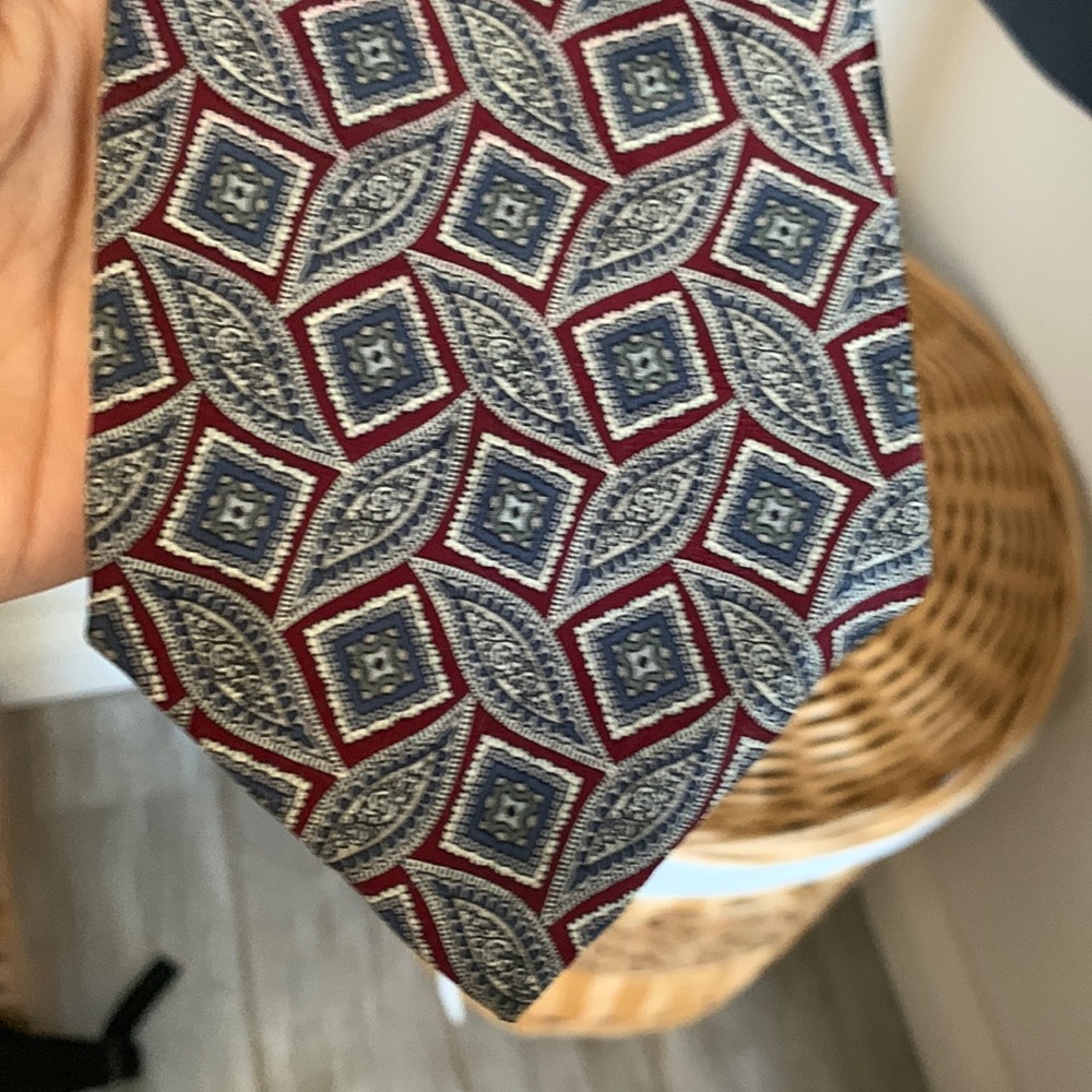 Men’s tie Via Manzoni men’s tie 100% imported silk already made preowned